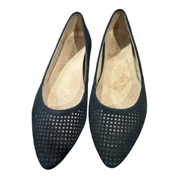 VIONIC black suede pointed toe flats, size 8 - Picture 2 of 11